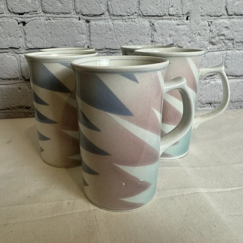 Mikasa Intaglio Fantazz Cups‎ Set of 5 CAC64 Cappuccino Mug John Bergen